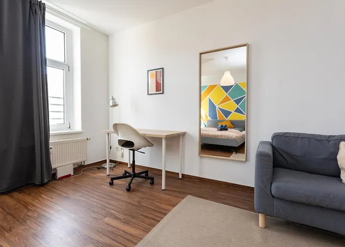 Fullhouse - Halle - S13 - 3 Bedrooms *